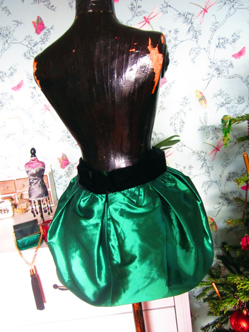 Sukně tulipán ve smaragdu — foto 3