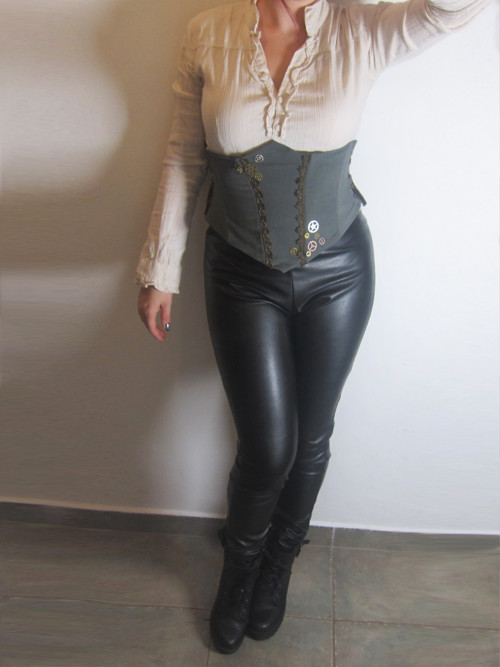 Steampunkový korzet — foto 2
