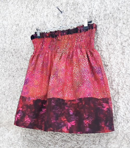 Sukýnka bali batik - červená — foto 4