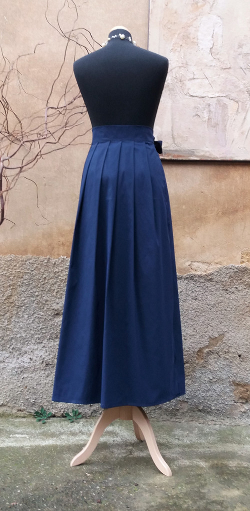 Elegantní Sukně Do Společnosti — foto 2