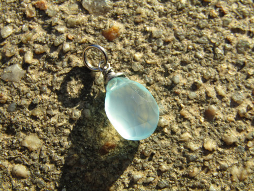 Chalcedonový přívěsek — foto 5