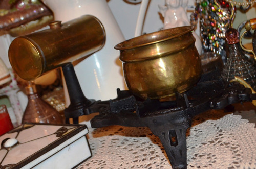 Starý lihový litinový vařič — foto 4