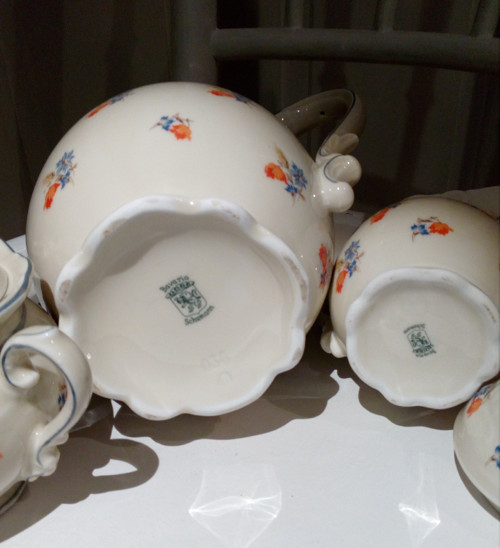 Porcelánová souprava s kvítky — foto 5
