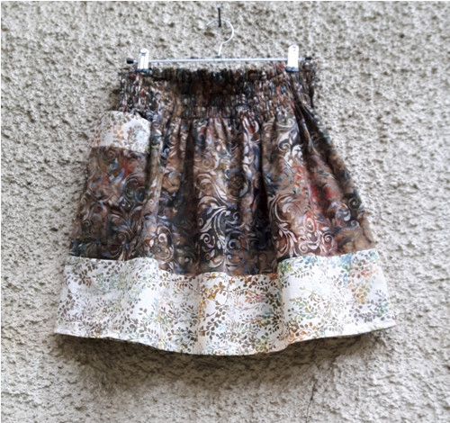 Sukně Hnědé ornamenty s kapsou — foto 2