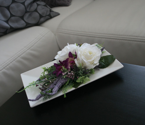 Keramický tác s růžemi a orchidejemi — foto 2