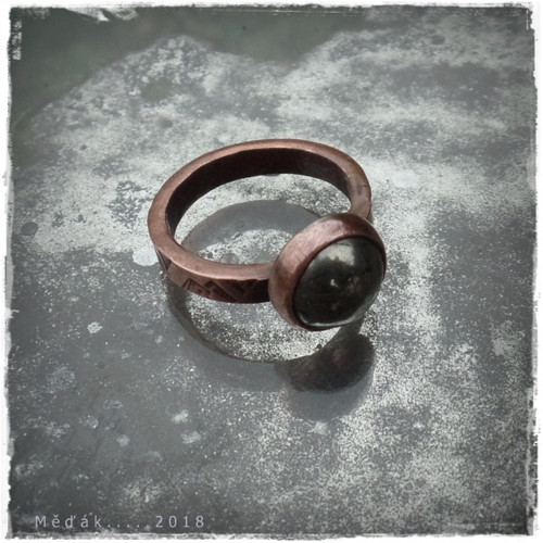Z velmi starého města... — foto 4