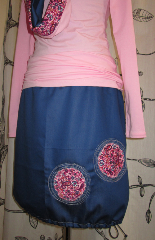 Sukně riflová s kolečky — foto 3
