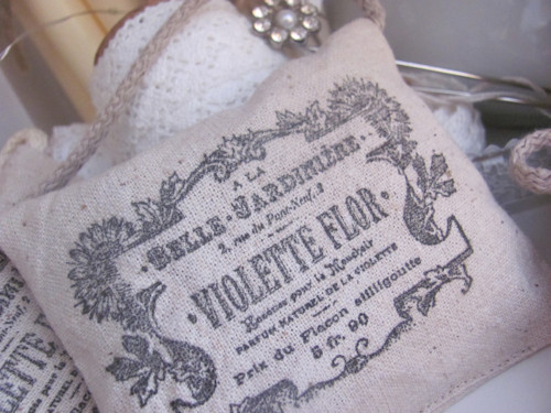 Belle Jardiniére - vintage vonička — foto 2