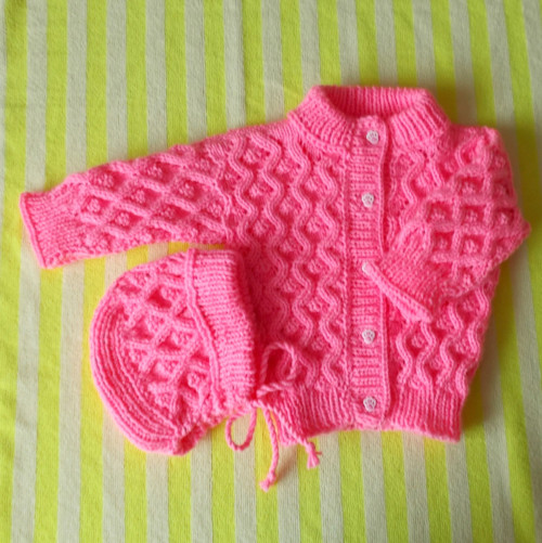 Svetřík a čepička pro miminko — foto 5
