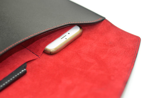 Obal na MacBook Air 13" saffiano černý — foto 4