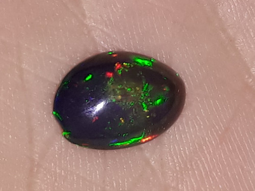 Ethiopský černý opál 1.57 cts — foto 2