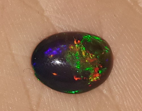 Ethiopský černý opál 1.57 cts — foto 3