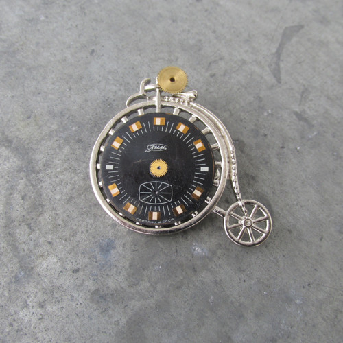 Staré KOLO, brož s černým ciferníkem,steampunk — foto 3