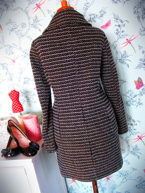 Kabát tweed&knoflíky red — foto 5