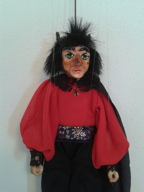 Marioneta - Ježatý čert s kopytem — foto 2
