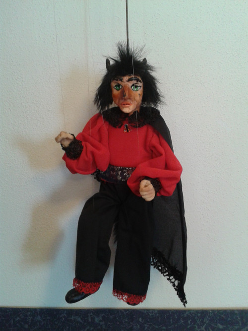 Marioneta - Ježatý čert s kopytem — foto 3