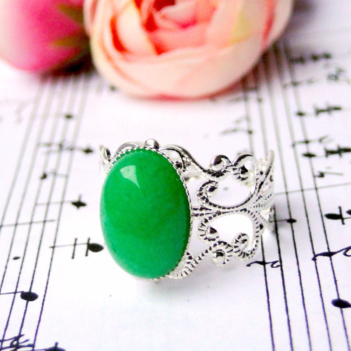 Romantic Green Jade / Prsten se zeleným jadeitem — foto 2