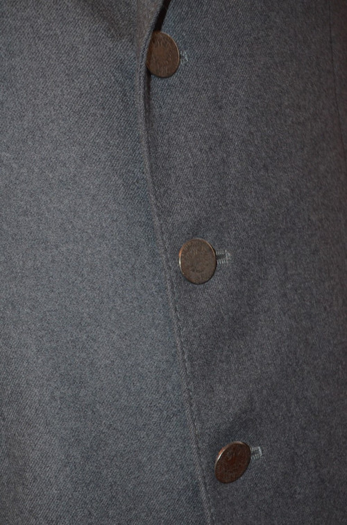 Vlněné šedé dobové sako — foto 3