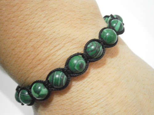 "Malachit" - minerálový náramek(macramé/shamballa) — foto 5