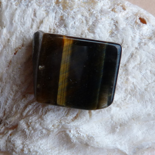 Tygří oko - 2,5 cm — foto 3
