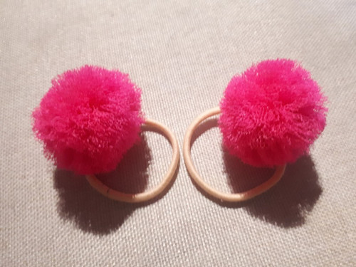 Růžové tutu pompom bambulky do vlasů — foto 2