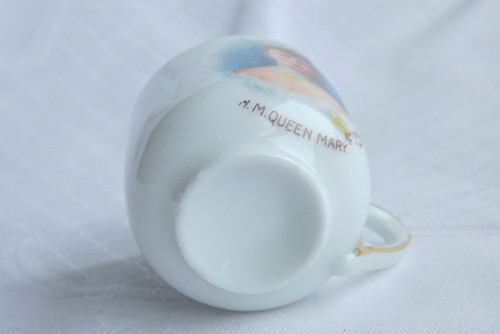 Půvabný mini šálek s princeznou — foto 2