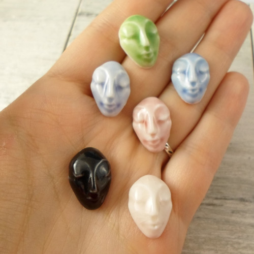 Porcelánová sada obličejů MINI naušničkový- mix G2 — foto 2