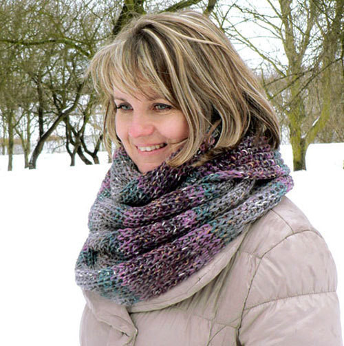 Nákrčník v tweedu - levandule — foto 3