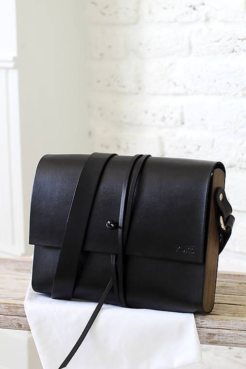 Kabelka na rameno MIDI BLACK — foto 2