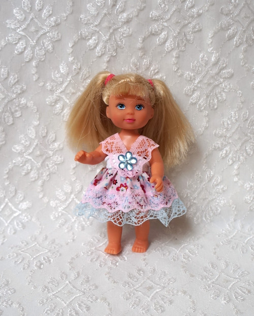 Šaty pro Evičku — foto 2