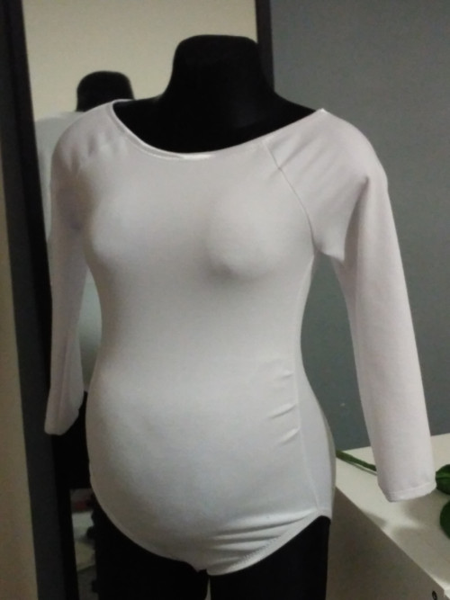Bílé body na přání... těhotenské — foto 4