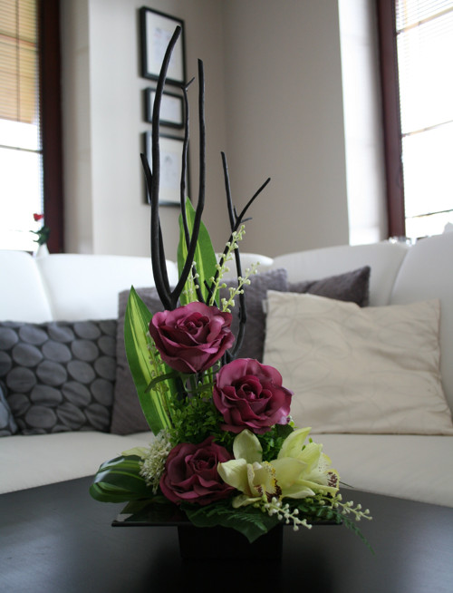 Ikebana s růžemi a orchidejemi — foto 6