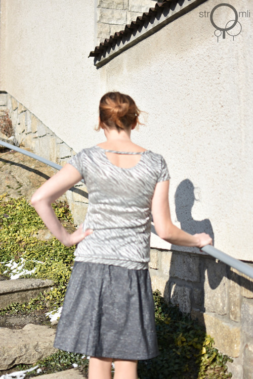 Společenská halenka, vel. XL — foto 3