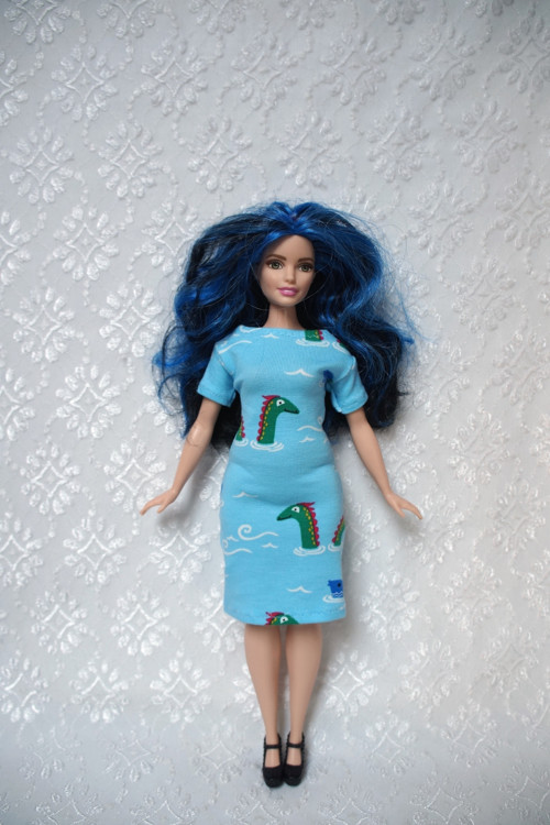 Šaty pro Barbie 2016 - curvy - baculku — foto 2
