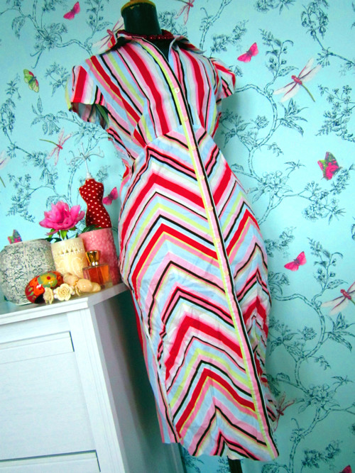 Šaty spring stripes — foto 2