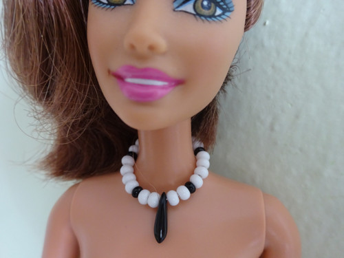Korále Barbie — foto 2