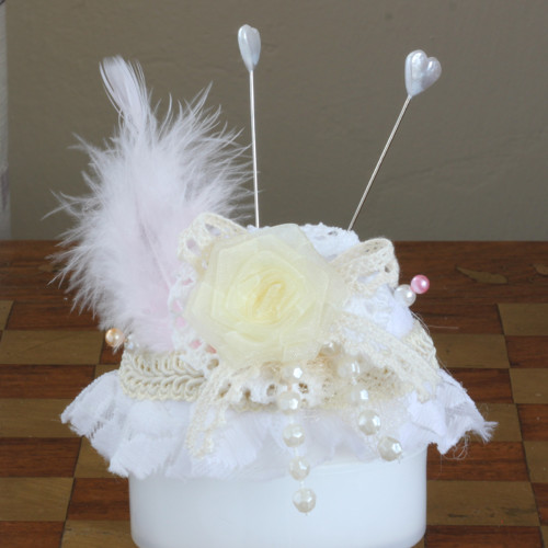 Krajkový jehelníček ve stylu Shabby chic — foto 3