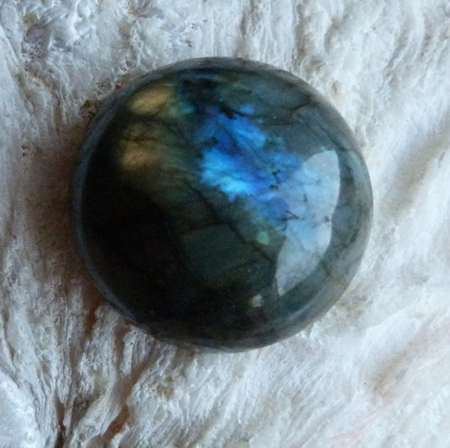 Labradorit - 2,8 cm — foto 3