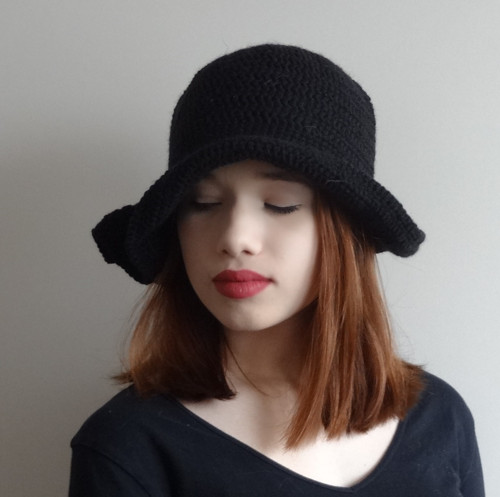 Madam Krajewska zamlada - háčkovaný klobouk — foto 3