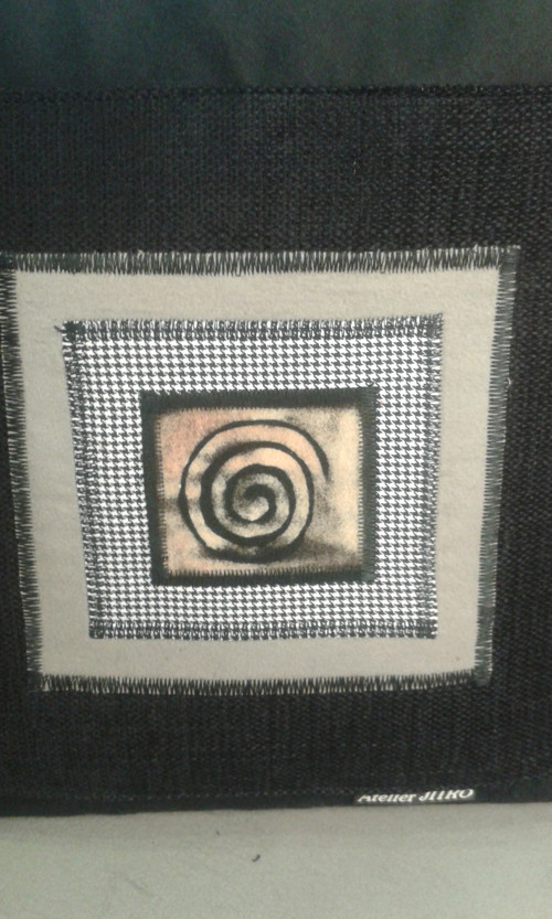 VELKÁ TAŠKA- Geometrická černo-šedá — foto 2