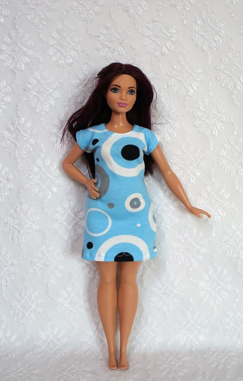Šaty pro Barbie 2016 - curvy - baculku — foto 2