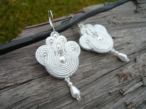 Soutache náušnice Svatební perličkové — foto 3