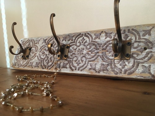 Věšáček Bronz — foto 6