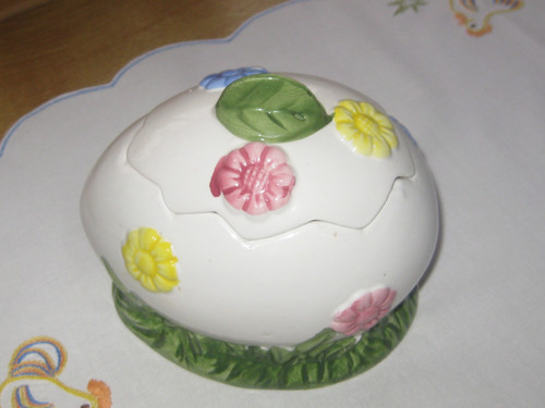 Porcelánová dózička- vejce — foto 2
