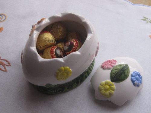Porcelánová dózička- vejce — foto 5