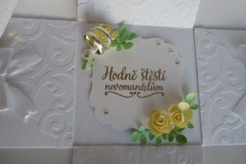 Darovací krabička - žlutá — foto 2