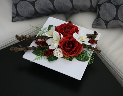 Ikebana s růžemi a orchidejemi — foto 4