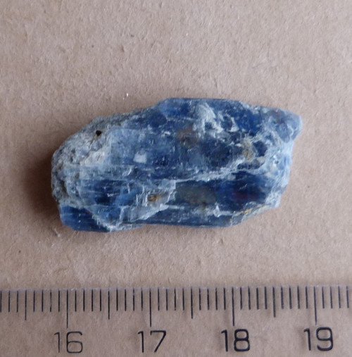 Kyanit - disten - 3,3 cm — foto 3