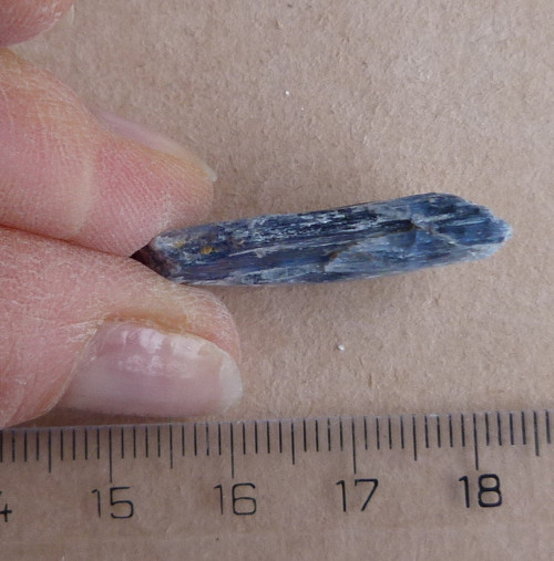 Kyanit - disten - 3,3 cm — foto 5