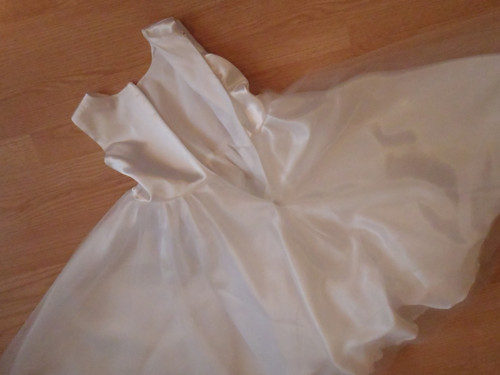 Svatba Družička Sváteční Šatičky — foto 2